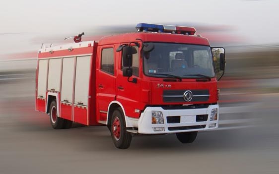 東風(fēng)牌水罐消防車