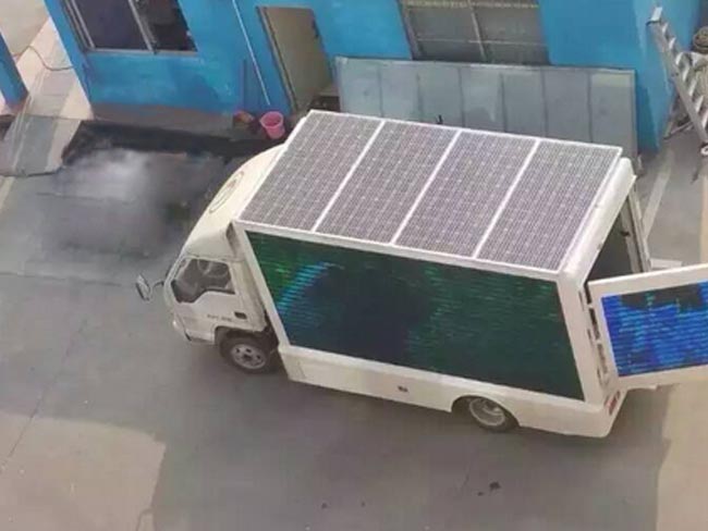 太陽(yáng)能廣告宣傳車